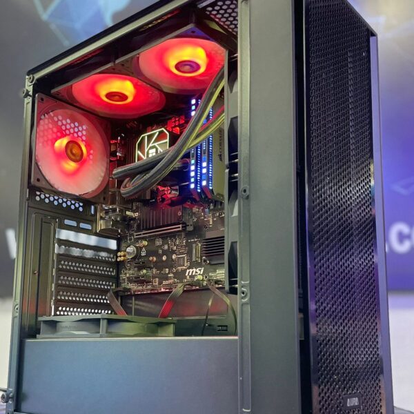 PC PREENSAMBLADO USADO RX 7600 8GB